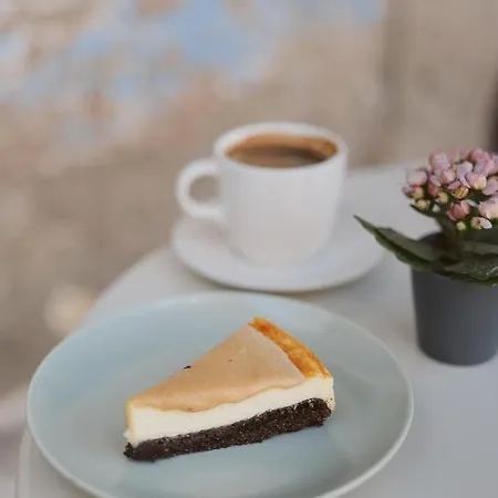 Budins * אלאקאטי
